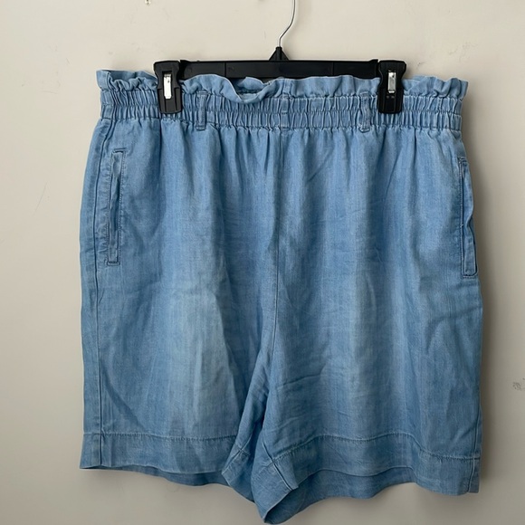 Chelsea & Theodore Chambray Pull On High Rise Shorts size XL - Picture 1 of 8